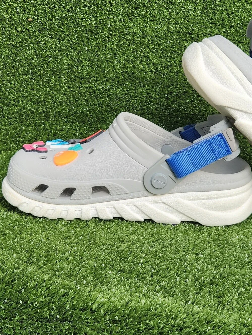 Crocs Duet Max II Gray Little Boys Kids Size 2 Slip-on Comfort Clogs Sandals